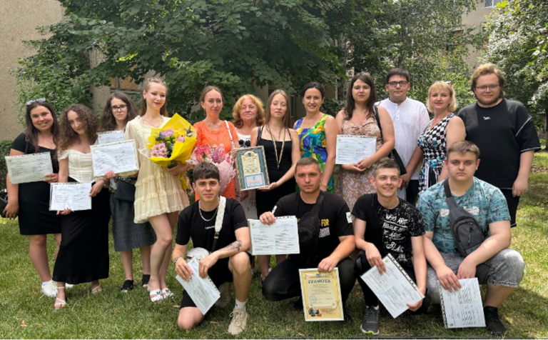Урочисте вручення дипломів
