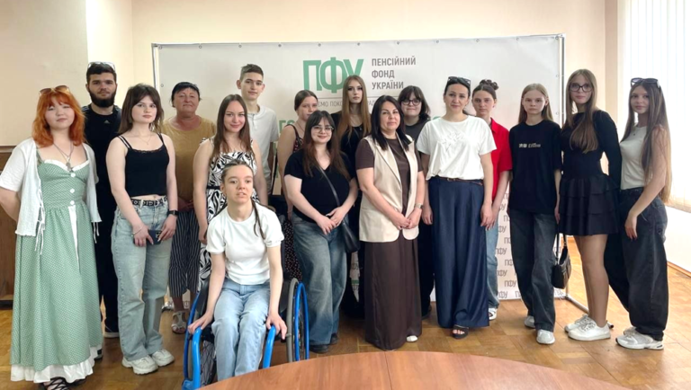 Студенти спеціальності І10 Соціальна робота та консультування відвідали з екскурсією Головне управління Пенсійного фонду України в Миколаївській області